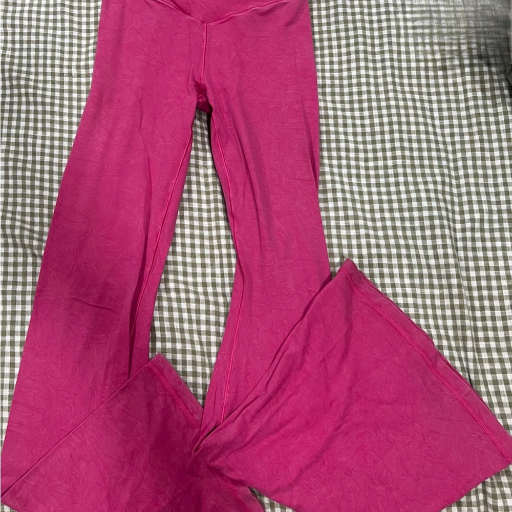 Women’s Pink Flared leggings